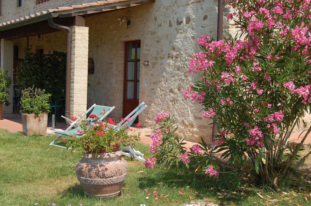 Vecchio Fienile Guest House Barberino Val d'Elsa Exterior photo