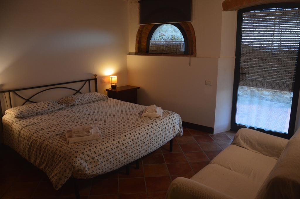 Vecchio Fienile Guest House Barberino Val d'Elsa Exterior photo